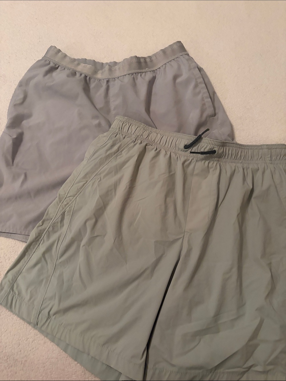 Boys Abercrombie shorts size 15/16